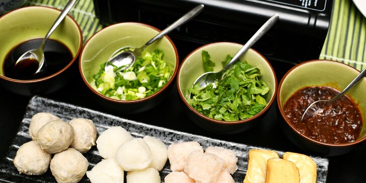Sněz, co můžeš: asijský hot pot s masem, zeleninou či houbami pro 2 + láhev prosecca
