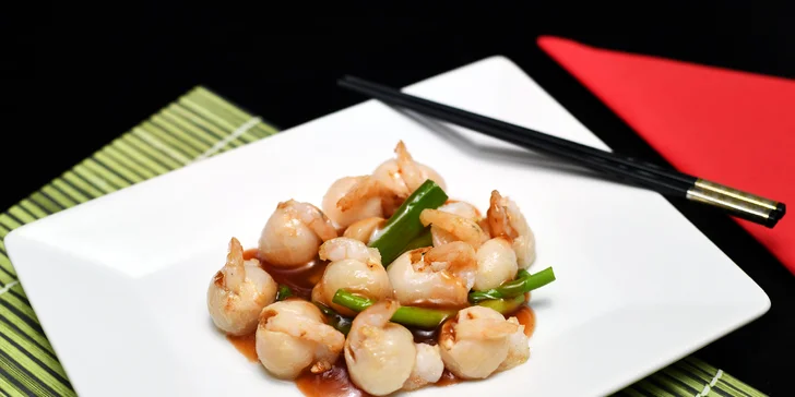 Sečuánské menu pro 2 osoby: masová, vegetariánská i deluxe verze