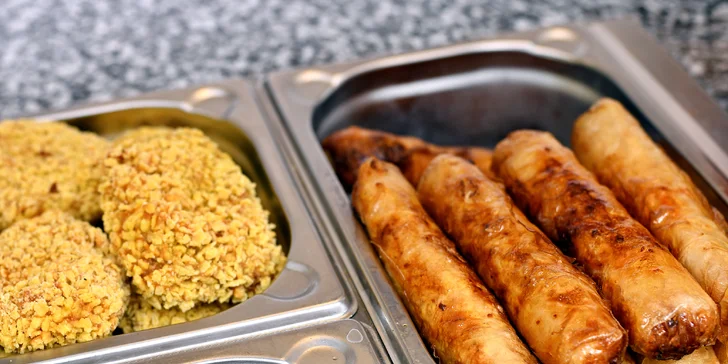 Kilo jídla dle výběru v bistru Vegan Life: wrapy, saláty, sushi, nudle i sójové maso