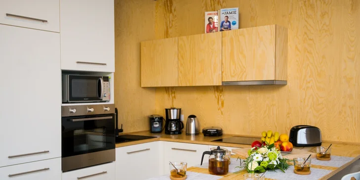 Na dovolenou do hlavního města: moderní apartmán nebo studio se snídaní