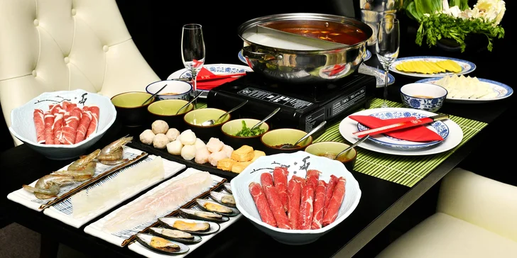 Sněz, co můžeš: asijský hot pot s masem, zeleninou či houbami pro 2 + láhev prosecca