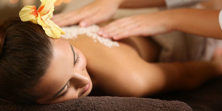 Dokonalé uvolnění těla: Profesionální masáž dle výběru v luxusním salonu