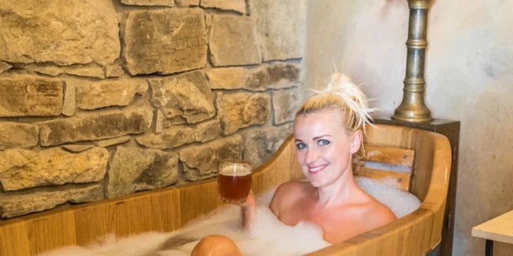 Relax v solné jeskyni, lázeň podle výběru, odpočinek a tříchodové menu pro 2 osoby