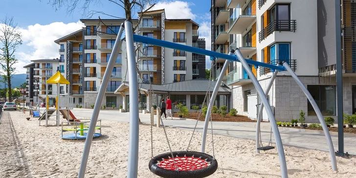 Polské Krkonoše pro pár i rodinu: polopenze i wellness se saunami a aquaparkem ve 4* resortu