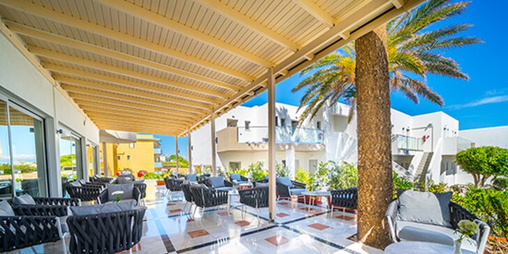 4* hotel s all inclusive přímo na pláži Adelianos Kampos nedaleko Rethymnonu
