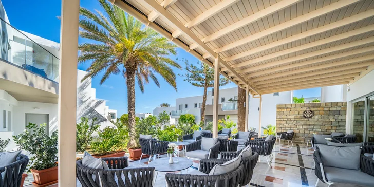 4* hotel s all inclusive přímo na pláži Adelianos Kampos nedaleko Rethymnonu