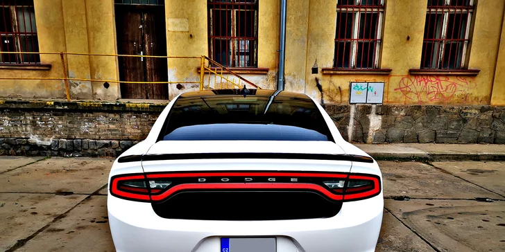 Superjízda v Dodge Charger na 15–60 minut včetně paliva