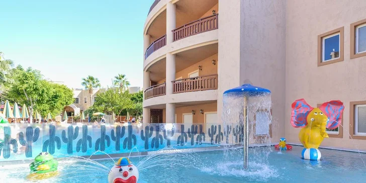 4* dovolená v oblíbeném letovisku Stalida: krásný resort u pláže, aquapark a animátoři