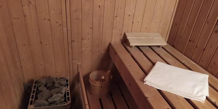 Relaxujte v soukromí: wellness s vířivkou a možností sauny na 60 minut i celou noc