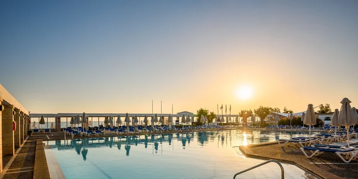 Kouzelné pláže letoviska Hersonissos. 4*+ resort s all inclusive i zázemím pro rodiny