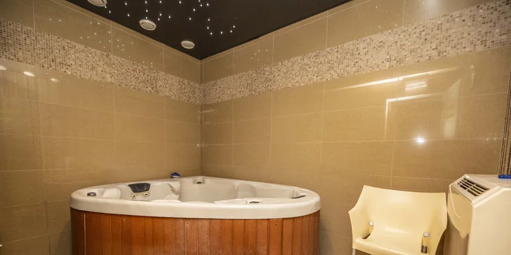 Rozplyňte se blahem v srdci Luhačovic. Na výběr polopenze, privátní wellness, masáže