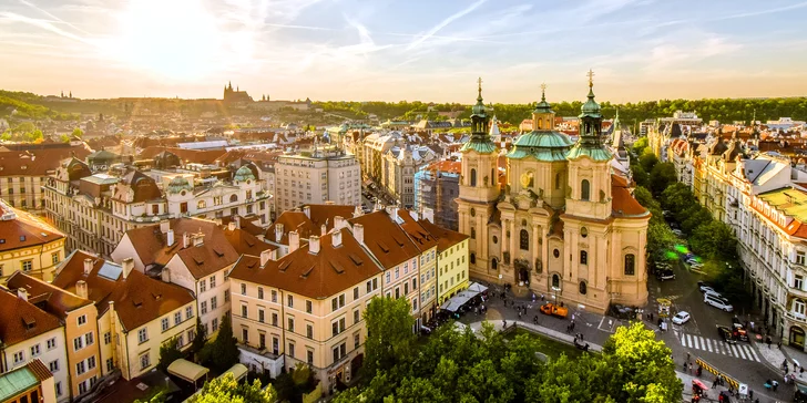 Pobyt poblíž historického centra Prahy: apartmán nebo pokoj se snídaní