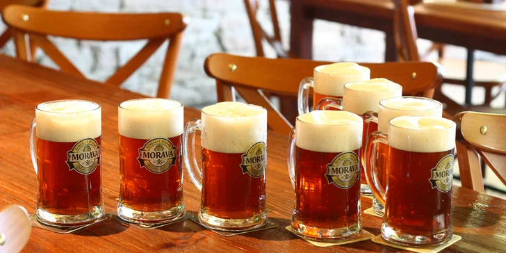 Zaskočte si na pár škopků: 8× 0,5 l polotmavého piva Morava v zábavním centru na Porubě