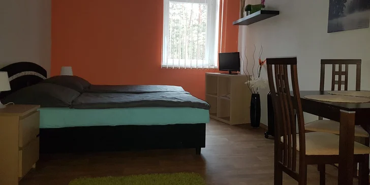 Relax v útulném penzionu na Domažlicku se snídaní a privátním wellness