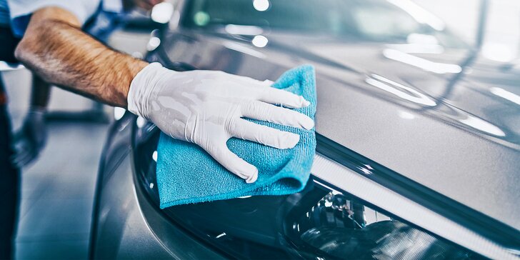 Nebuď prase u NC Královo Pole: dopřejte svému autu 1–4,5 hod. detailního čistění