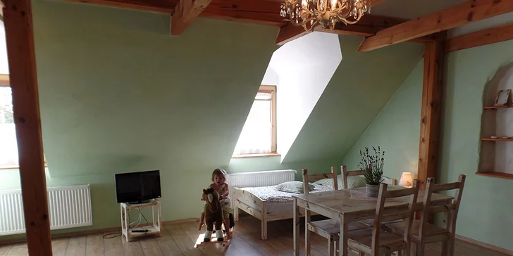 Pobyt v jižních Čechách až pro 4 osoby: snídaně i tvoření ve výtvarné dílně