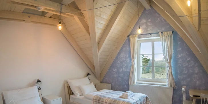 Za odpočinkem do krásné tvrzi s jídlem i wellness