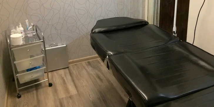 Konopná kosmetika, to je spása pro pokožku s akné, lupenkou i ekzémy.