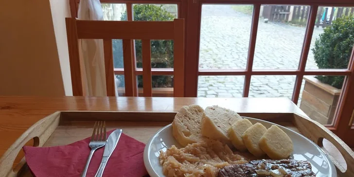 Pobyt ve vybaveném apartmánu na pomezí Českého středohoří a Kokořínska
