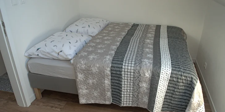Nádherná Šumava: ubytování v apartmánu až pro 6 osob v krásném domě na louce s wellness