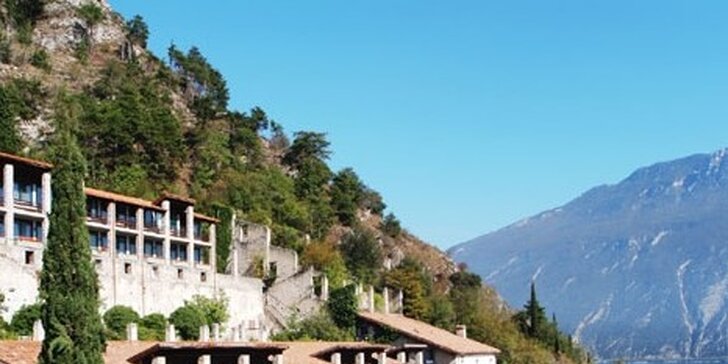 3 noci s polopenzí v 3* hotelu u Lago Di Garda!