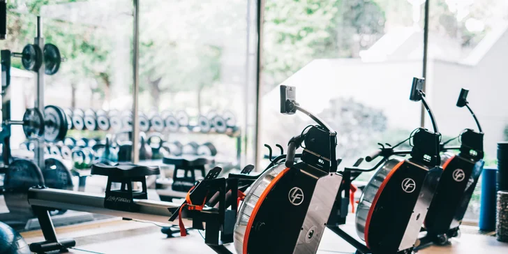 Exkluzivní den ve W. Spa & fitness: sauna, bazén, vířivka, jóga a posilovna i masáže