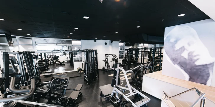 Exkluzivní den ve W. Spa & fitness: sauna, bazén, vířivka, jóga a posilovna i masáže