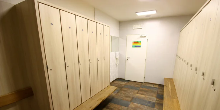 Neomezené saunování a ochlazení ve venkovním bazénku uprostřed Beskyd