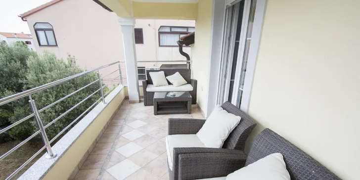 Dovolená na Istrii: apartmány až pro 4 os., 10 minut na pláž, termíny do konce října