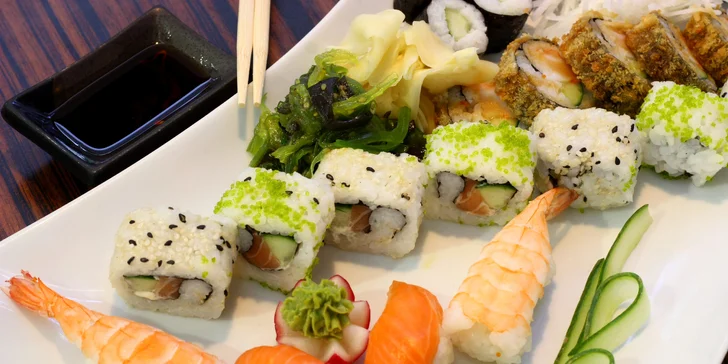Pořádná porce rolovaných dobrot: 21, 34 nebo 50 kousků sushi