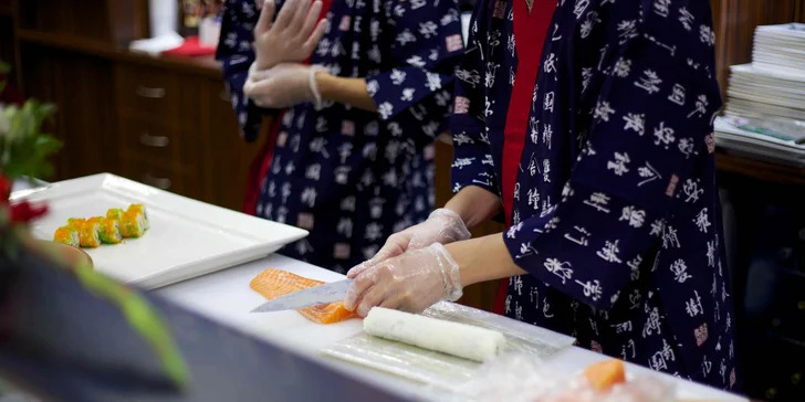 Sushi sety s 21 až 46 kousky: losos, tuňák i grilované krevety