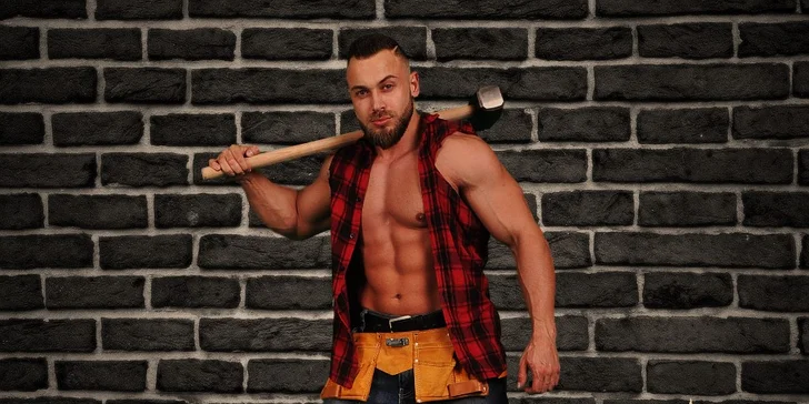 Užijte si 3hodinovou show plnou vymakaných těl: žhavé vystoupení pánské skupiny Men4Queen
