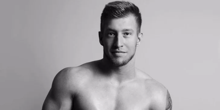 Užijte si 3hodinovou show plnou vymakaných těl: žhavé vystoupení pánské skupiny Men4Queen