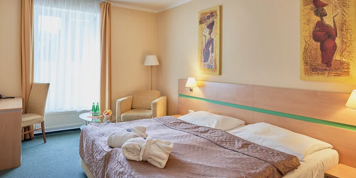 Relax a plná penze pro 2 ve Františkových Lázních: bazén, sauna, zábaly i solná jeskyně