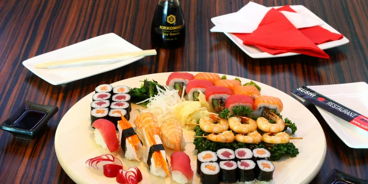 Sushi sety s 21–70 kousky: nigiri, maki i roll s krevetami, lososem či tuňákem