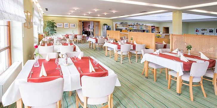 3chodové degustační menu: pečené papričky, hovězí žebra i čokoládový dort