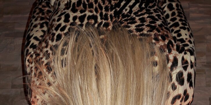 Dámský střih, melír nebo barva pro všechny délky vlasů v salonu Itta