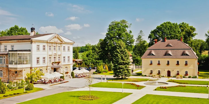 Relaxační pobyt kousek od Jelení hory: pokoje v zámeckém stylu, neomezený wellness a jídlo