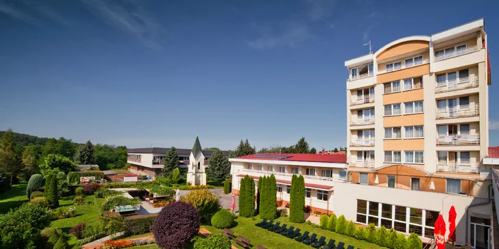 Lázeňský pobyt s plnou penzí či polopenzí, wellness, masáží i procedurami
