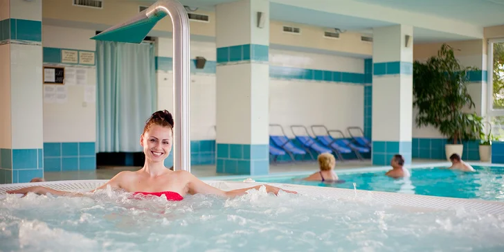 Víkendový relaxační pobyt v centru lázeňského města Dudince s bazénem, masáží a procedurami