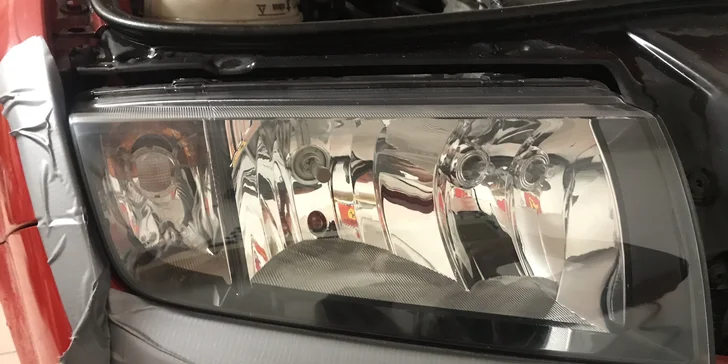 Rozzařte své auto: Rozleštění světlometů s keramickou ochranou