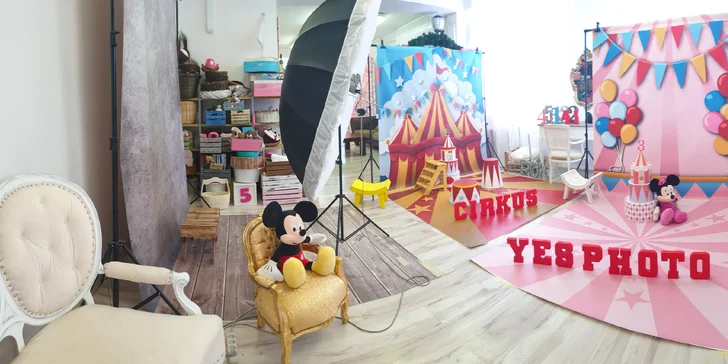 Ateliérové fotografování miminek, dětí i celé rodiny vč. rekvizit
