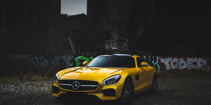 Zážitkové jízdy ve Ferrari, Lamborghini či Mercedes Benz: 15, 30, 45 i 60 minut