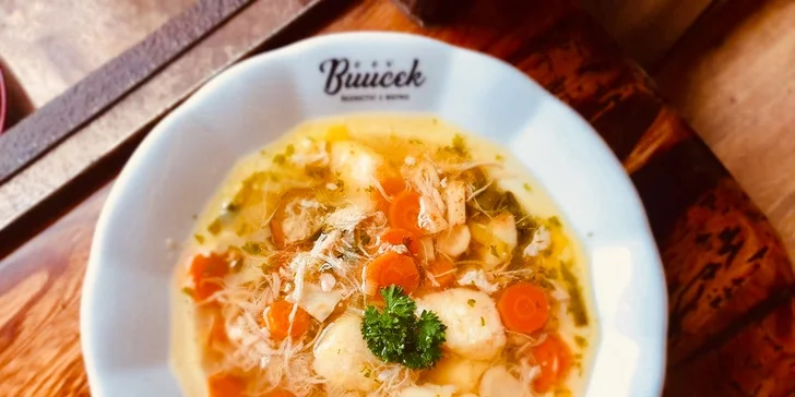 Degustace klobás, masa a uzenin pro dva v Řeznictví & bistro Bůůůček Praha