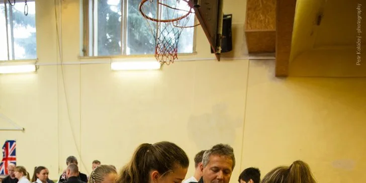 Kyusho Karate se svým pojetím výuky vrací ke kořenům bojového umění na Okinawě.