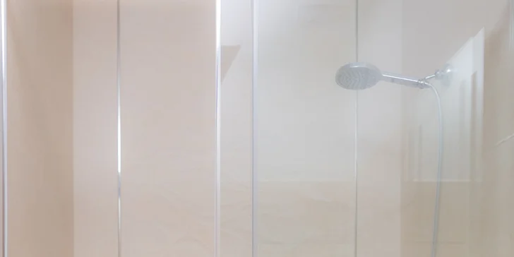 Wellness pobyt v Janských Lázních: snídaně či polopenze, bazén, vířivka i sauna
