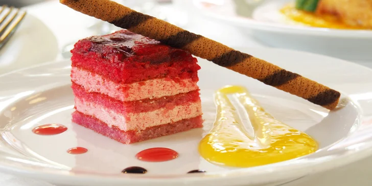 Nalaďte se na Velikonoce: pětichodové degustační menu pro 2 osoby