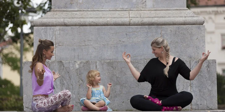 Lekce jógy i cvičení dle výběru: např. Jóga ve vzduchu®, Wheel Yoga® i Air Acro®