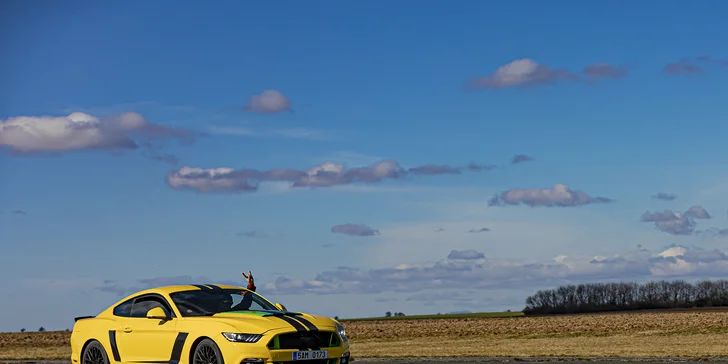 Upravený Ford Roush Mustang: 10 min. spolujízdy nebo až hodina řízení