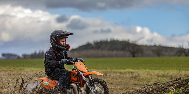 Adrenalinová jízda přírodou: jízda na čtyřkolce nebo motorce dle výběru